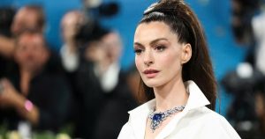 F168 casino và câu chuyện vượt qua nghịch cảnh của Anne Hathaway